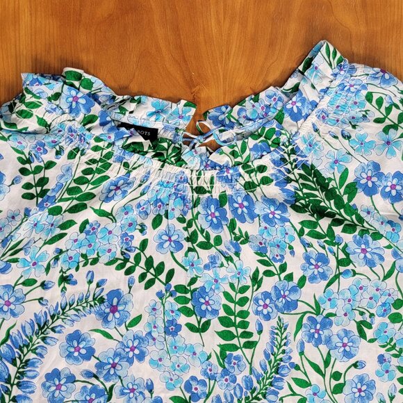 Talbots Blue Climbing Floral Popover Smocked Blouse - L - Picture 8 of 13